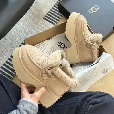 UGG Platform Boots and Sneakers — boots, real photo