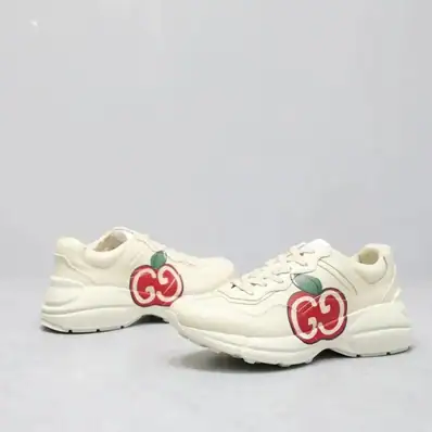 Gucci — real photo