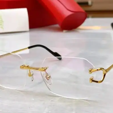 Sunglasses — real photo