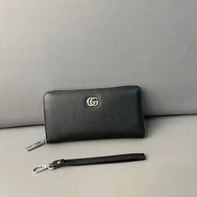 Gucci Short Wallet — wallet, real photo